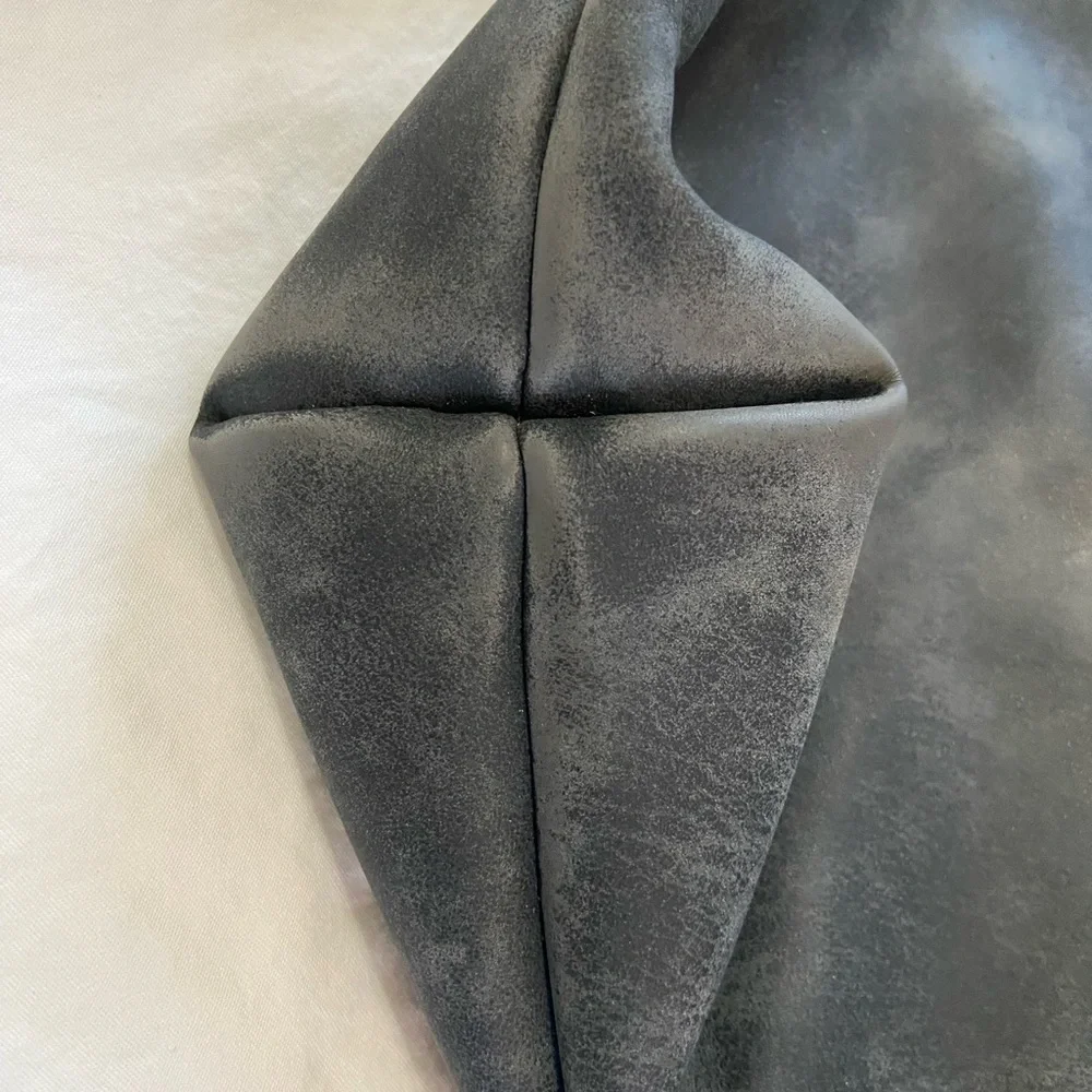 Steve Madden gray clutch purse - Picture 7 of 8